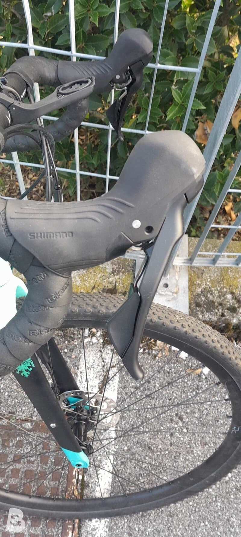 Bianchi e-Impulso Gravel - GRX 600 2025