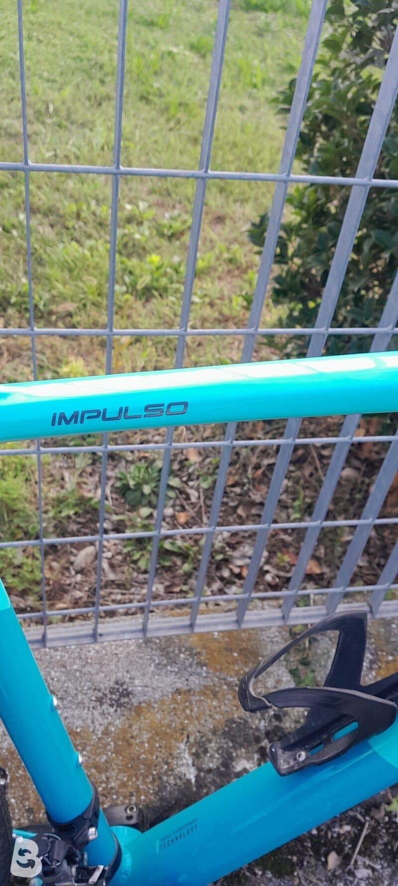 Bianchi e-Impulso Gravel - GRX 600 2025
