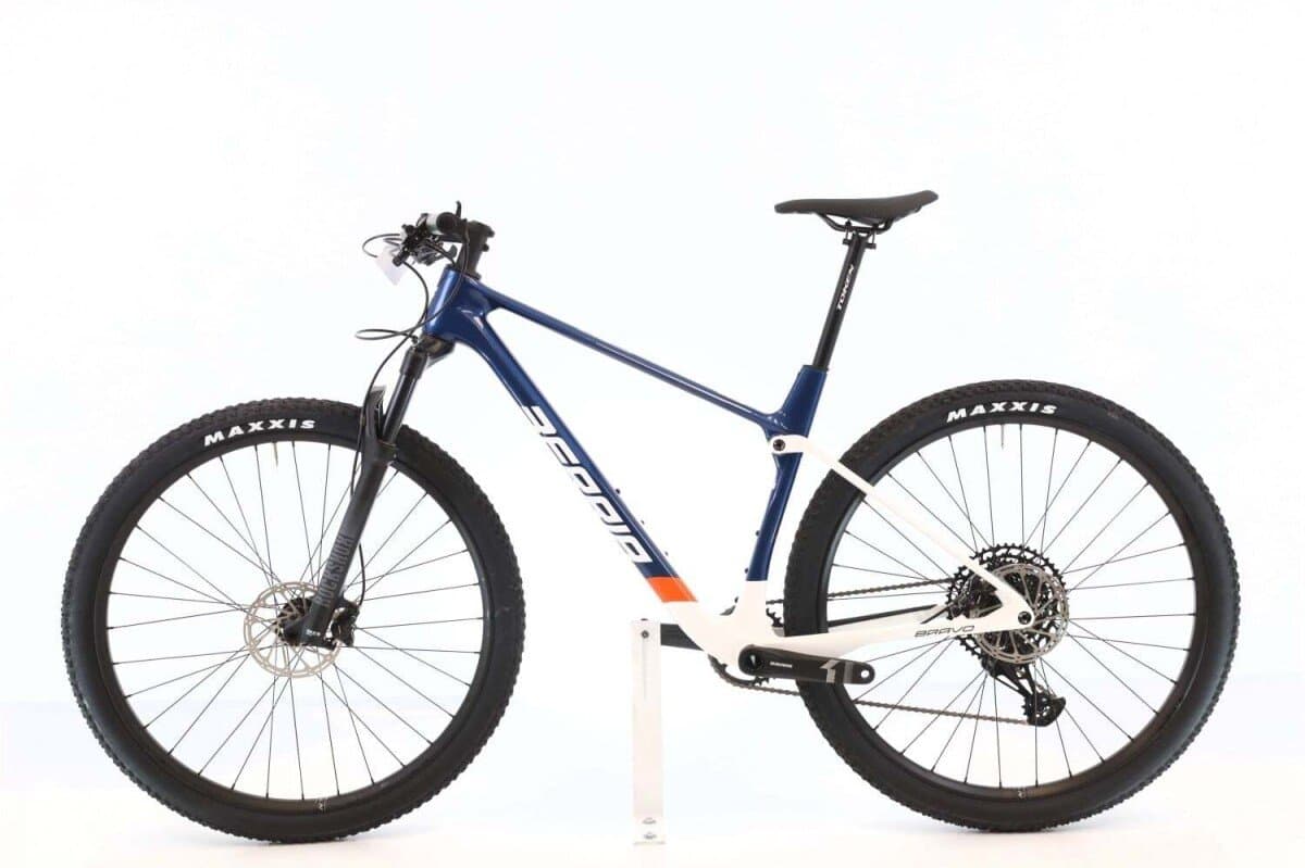 Berria BRAVO 6 2022