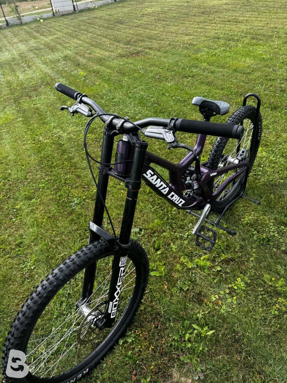 Santa Cruz V10 X01 MX / Carbon CC 2023