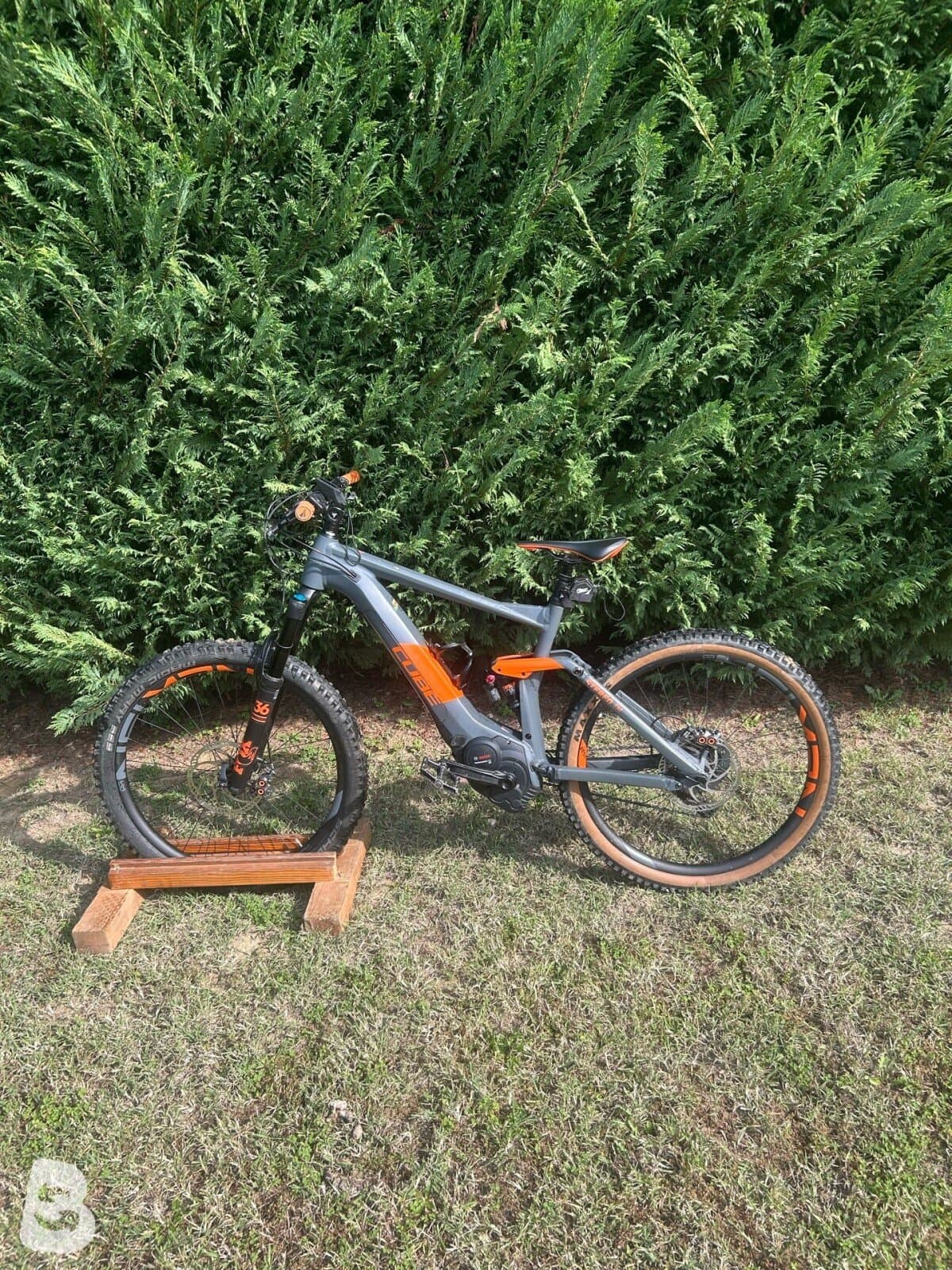 Cube STEREO HYBRID 140 TM 500 KIOX 27.5 2019