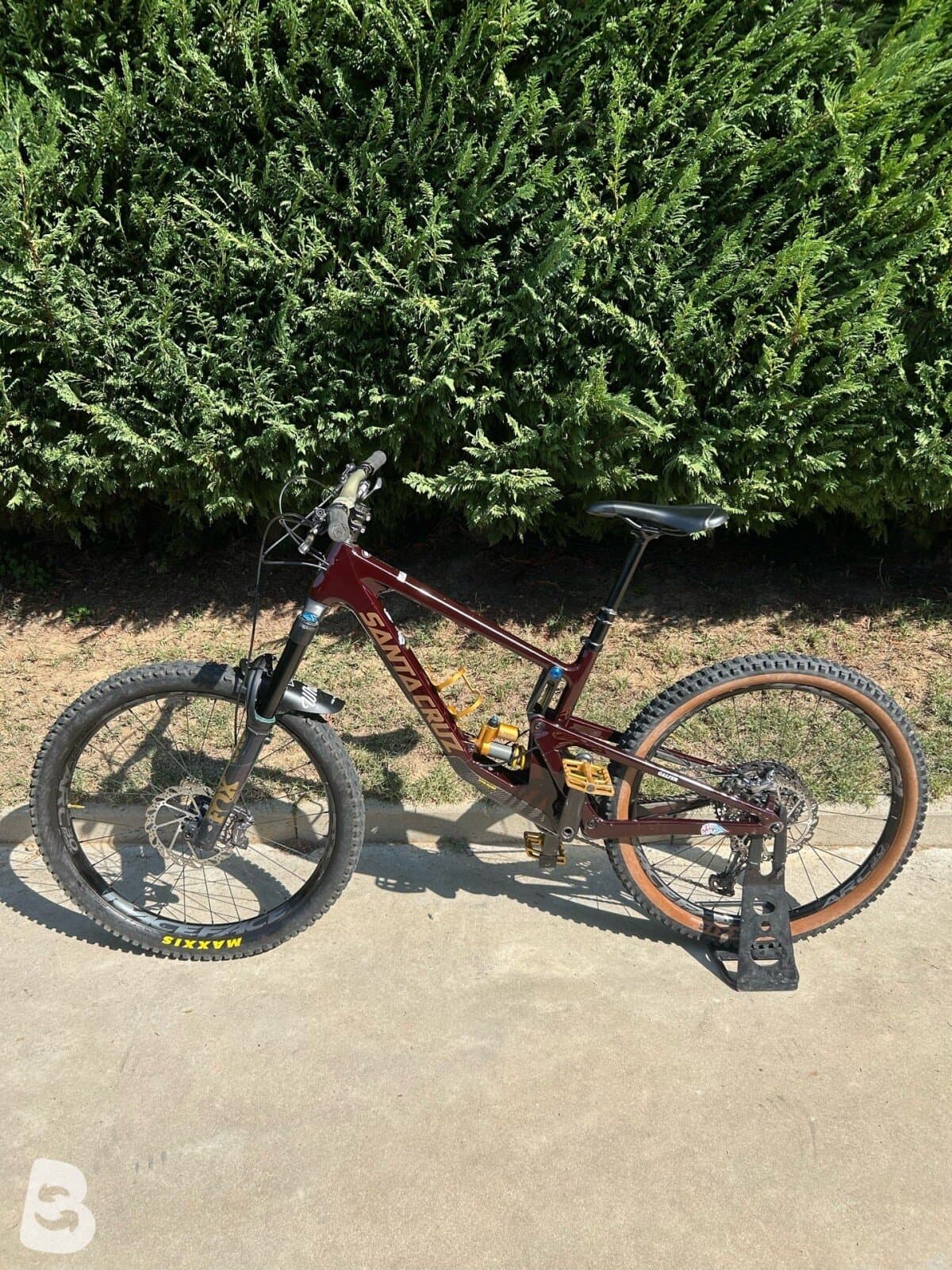 Santa Cruz NOMAD XT / Coil / Carbon C / 27.5 2022