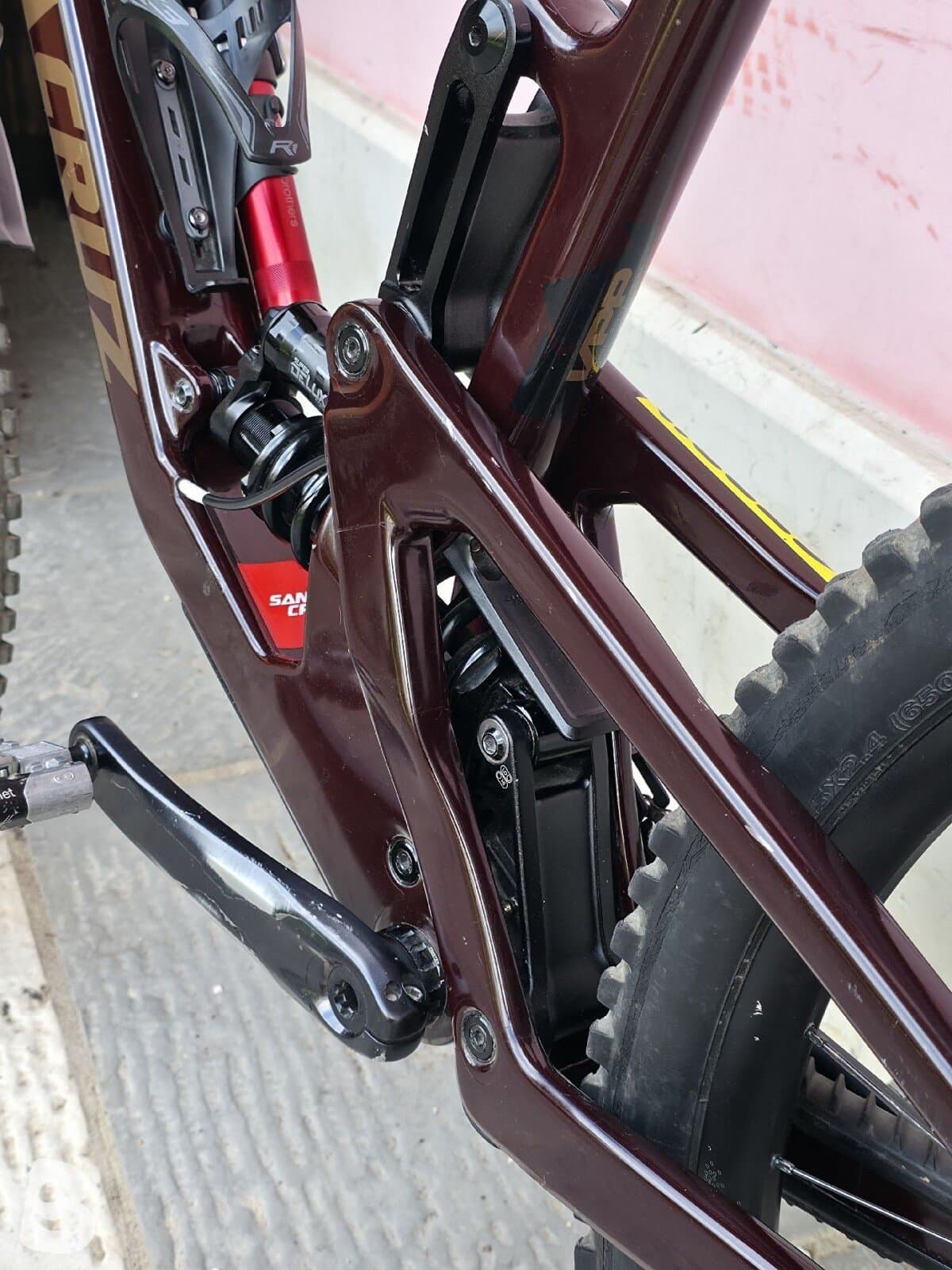 Santa Cruz NOMAD XT / Coil / Carbon C / 27.5 2022