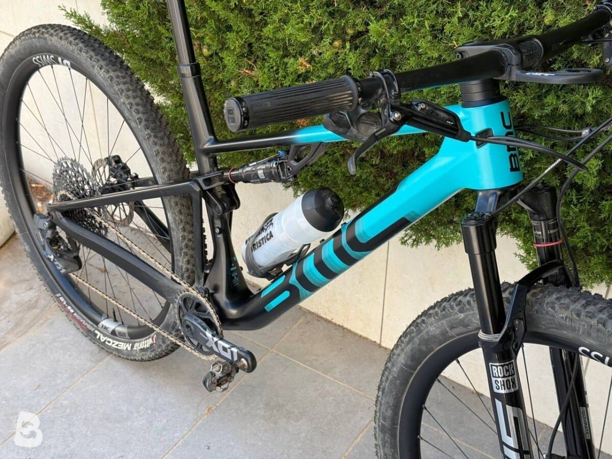 BMC Fourstroke 01 ONE 2023