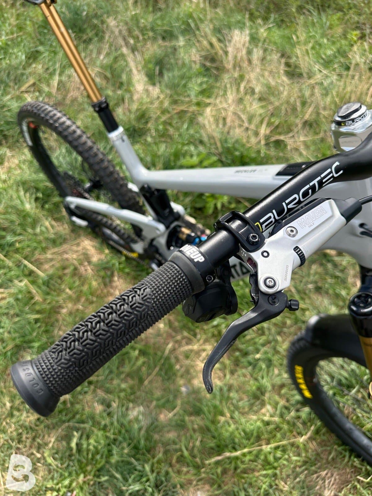 Santa Cruz HECKLER SL X0 AXS RSV / Carbon CC 2024