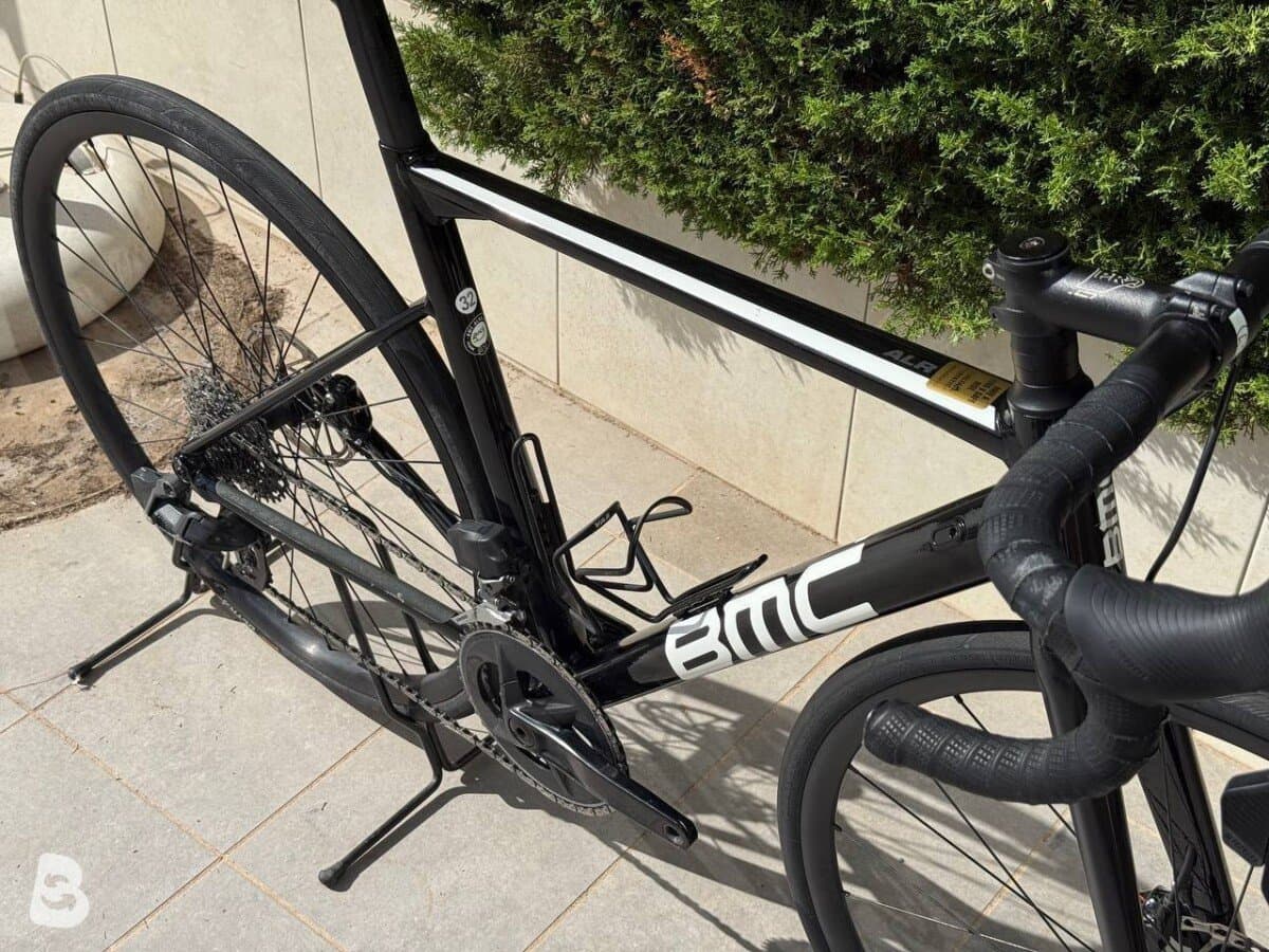 BMC Teammachine ALR Rival eTap 2022