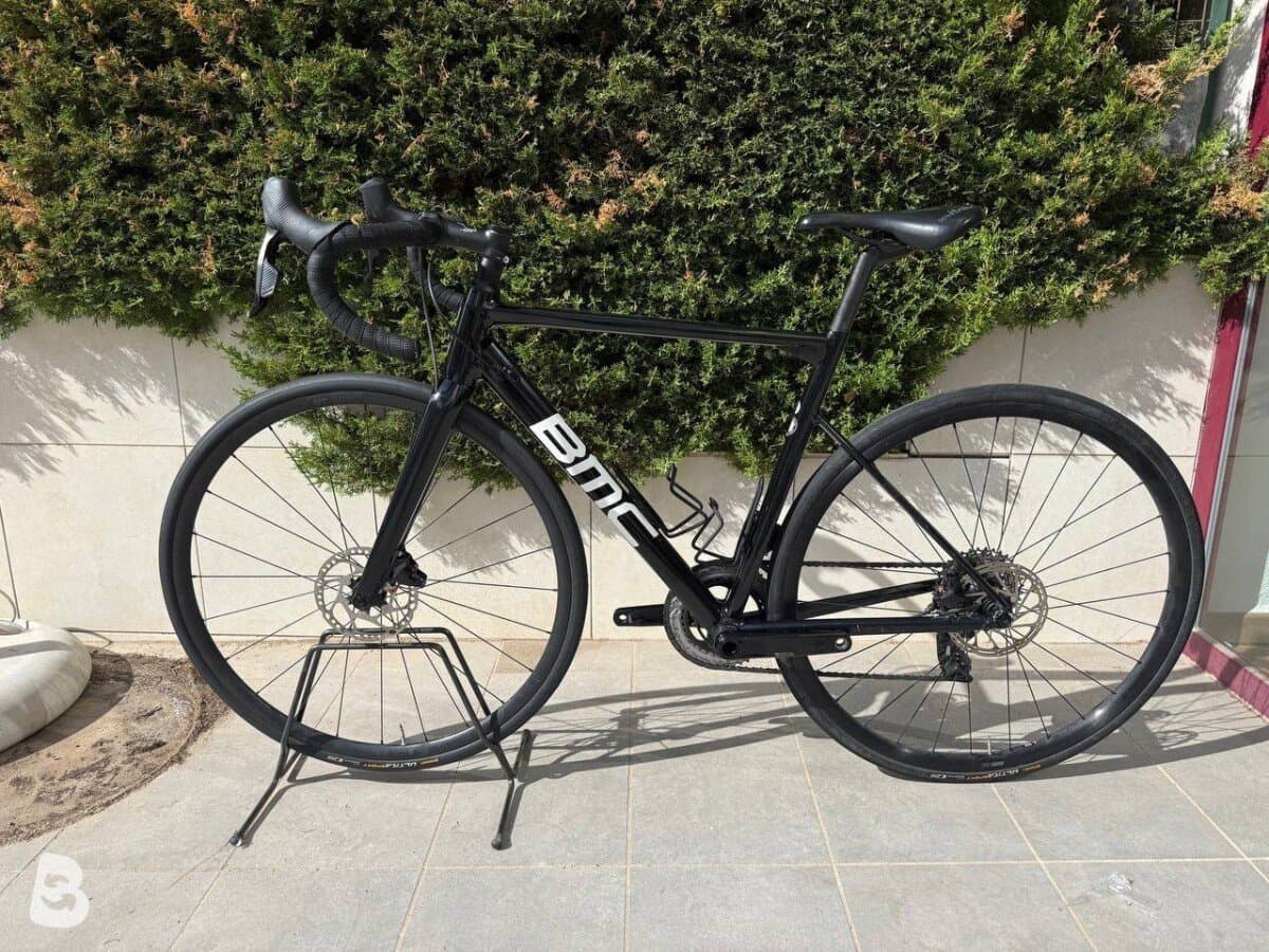 BMC Teammachine ALR Rival eTap 2022