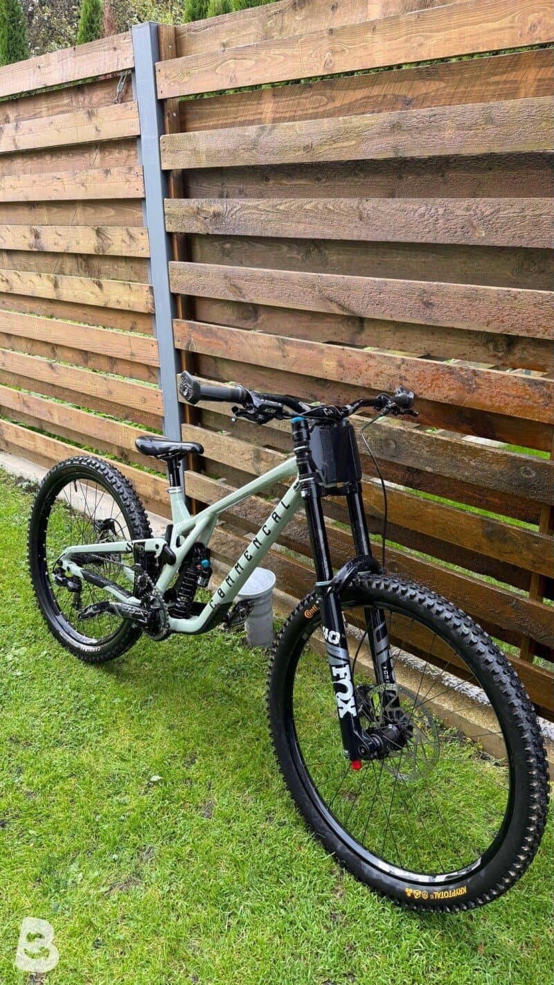 Commencal Commencal Supreme Dh V5 2024