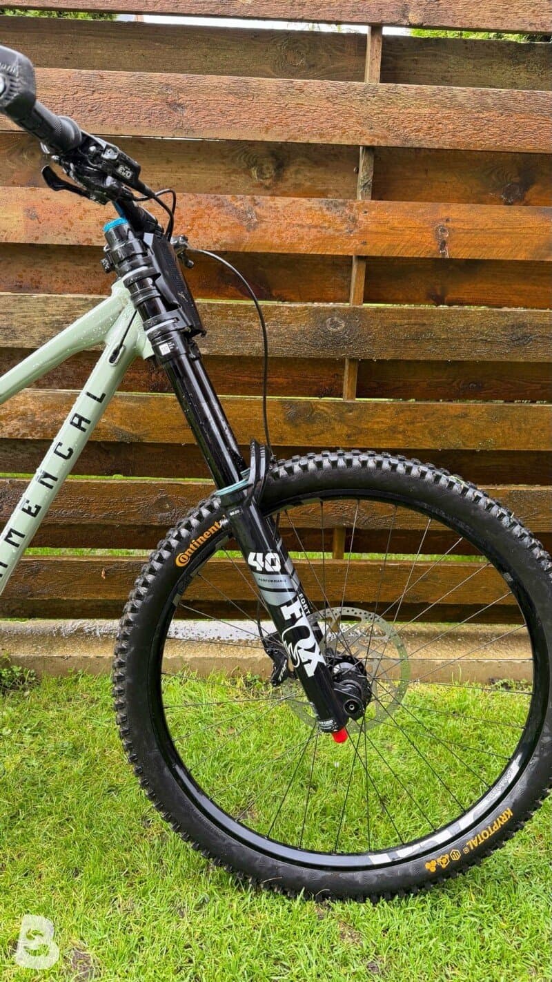 Commencal Commencal Supreme Dh V5 2024