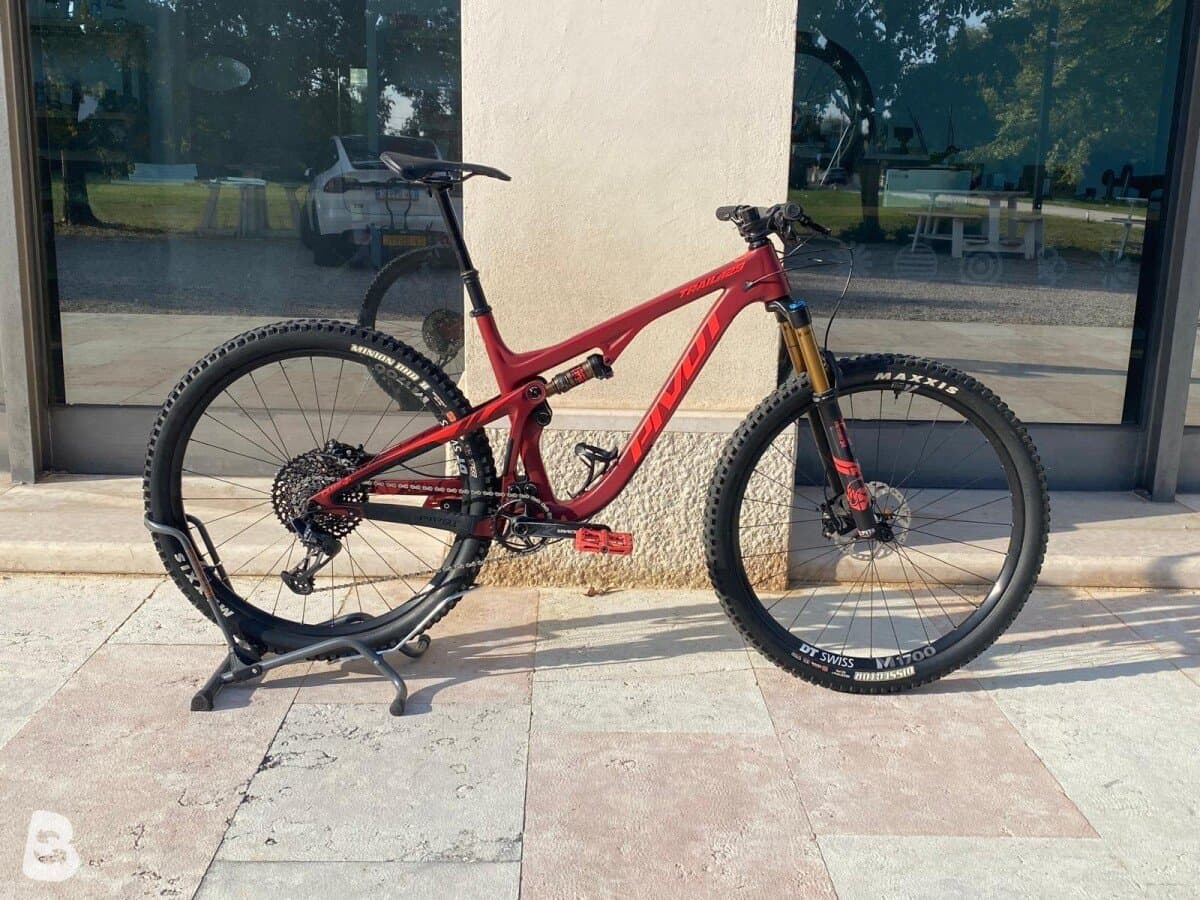 Pivot Trail 429 2024 GX Kashima 2024