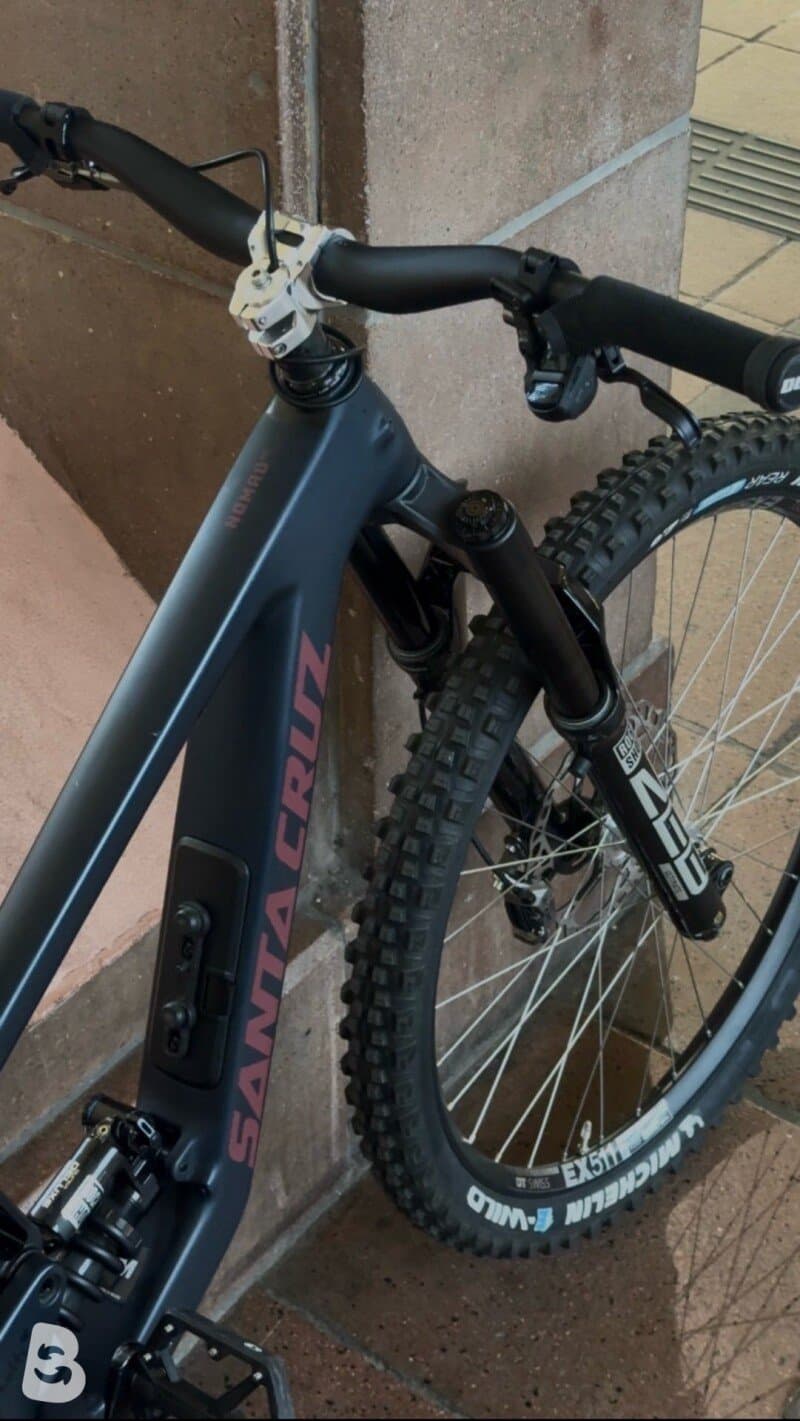 Santa Cruz (Neuer Acc) Nomad 6cc High End