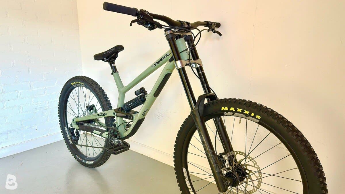 Commencal Furious 2022