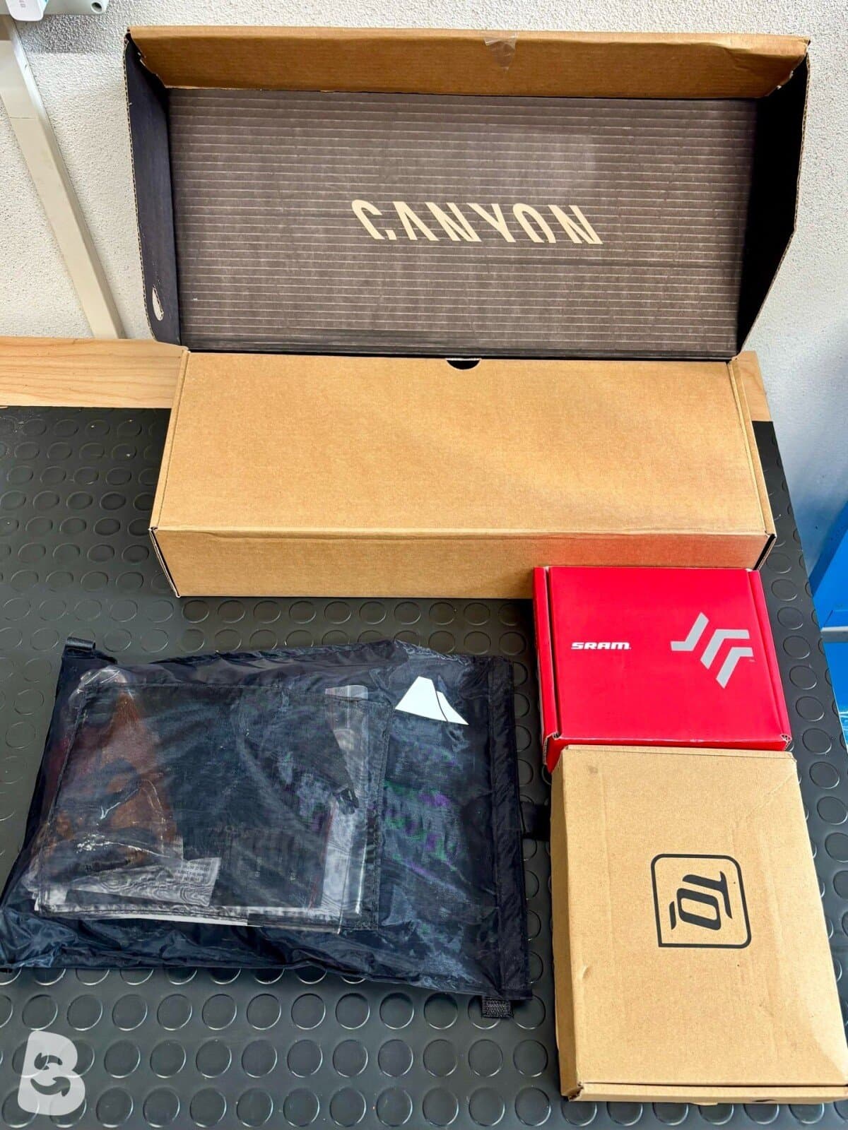 Canyon Spectral CF LTD 2025