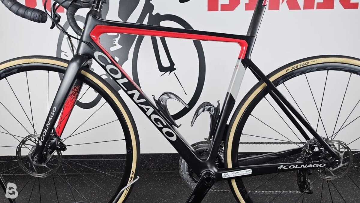 Colnago V3 Disc Rival AXS Bike 2023