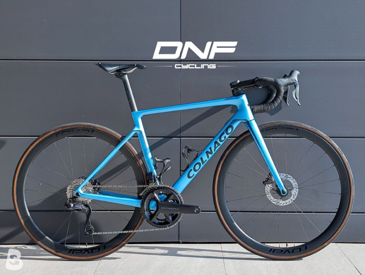 Colnago V4 Ultegra Di2 2025