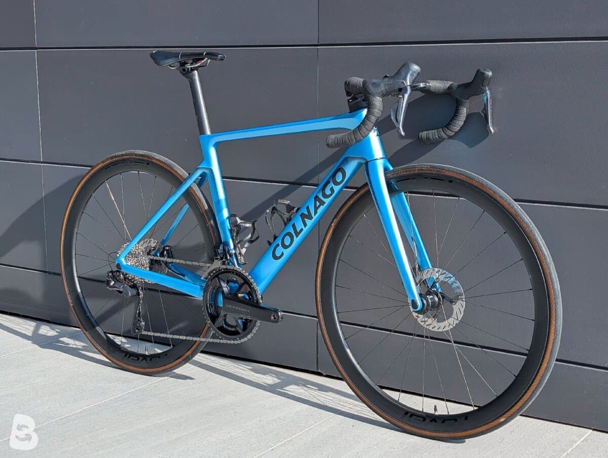 Colnago V4 Ultegra Di2 2025