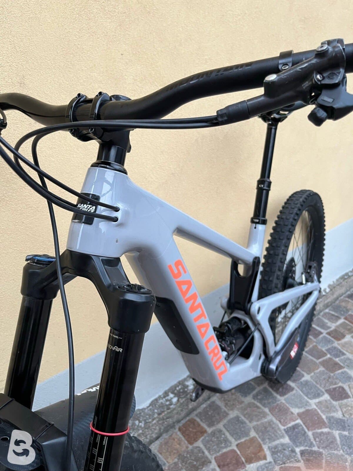Santa Cruz NOMAD S / Carbon C 2023