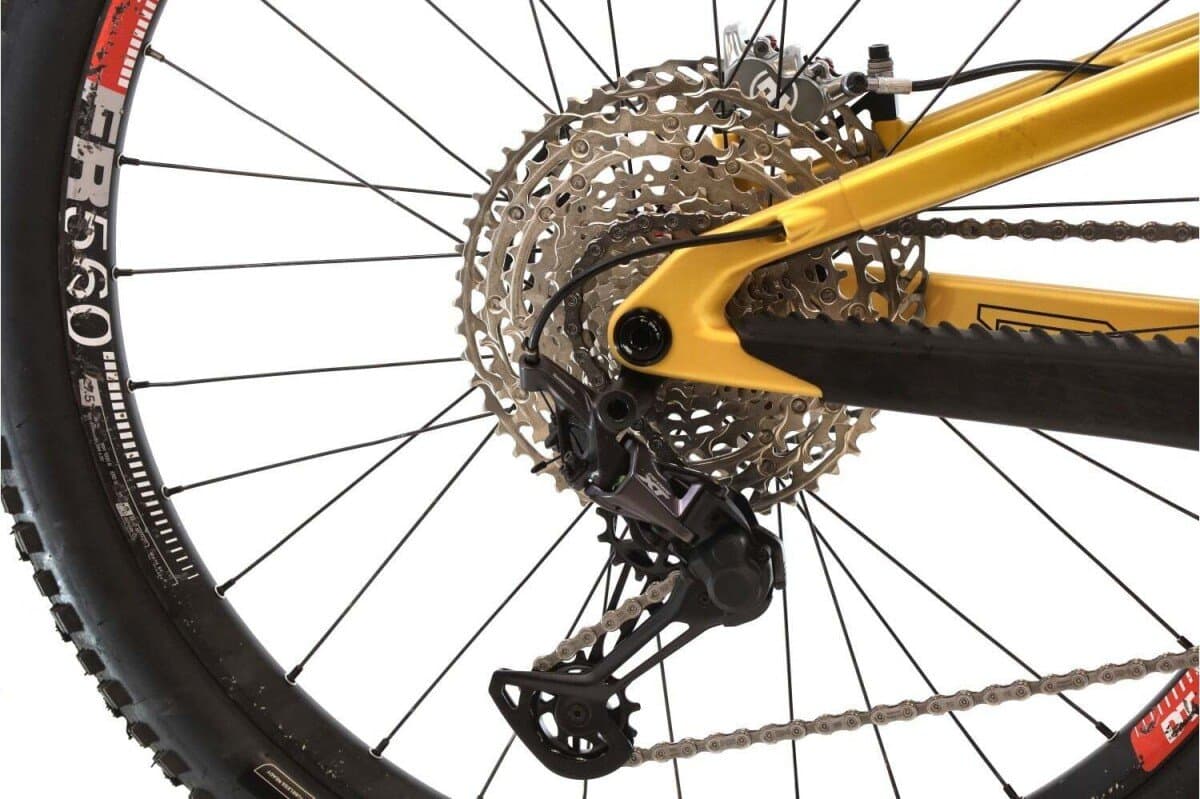 Santa Cruz Santa Cruz Bronson 4 C XT 2023