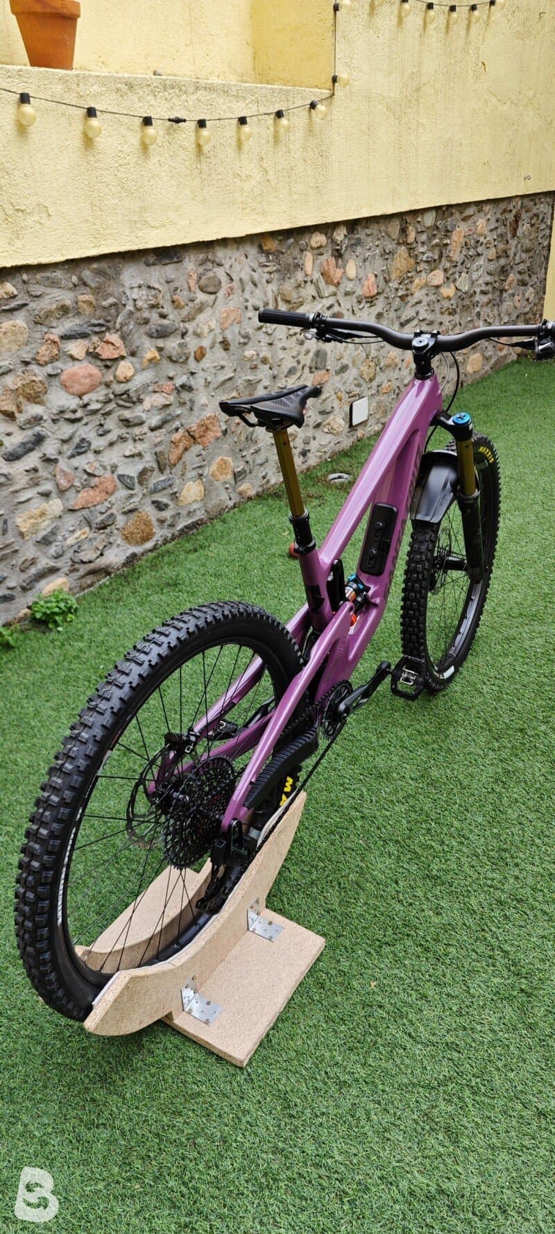 Santa Cruz MEGATOWER X0 AXS RSV Coil / Carbon CC 2024