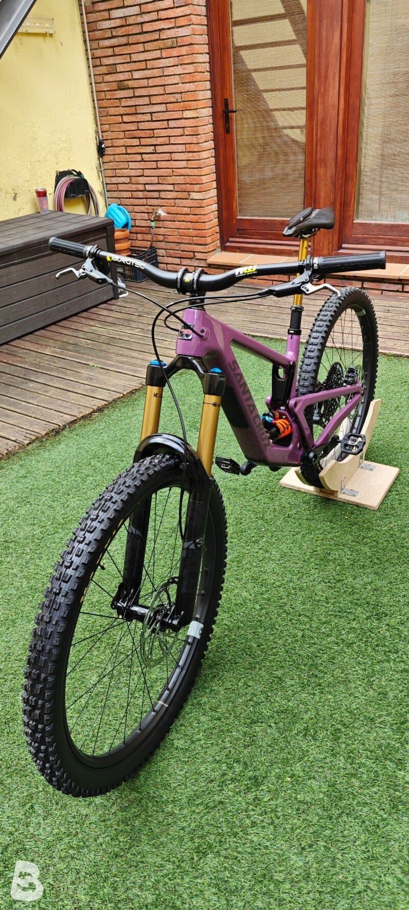 Santa Cruz MEGATOWER X0 AXS RSV Coil / Carbon CC 2024