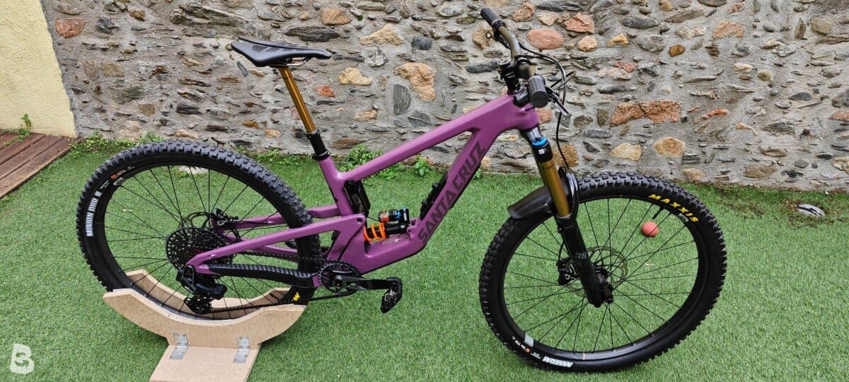 Santa Cruz MEGATOWER X0 AXS RSV Coil / Carbon CC 2024