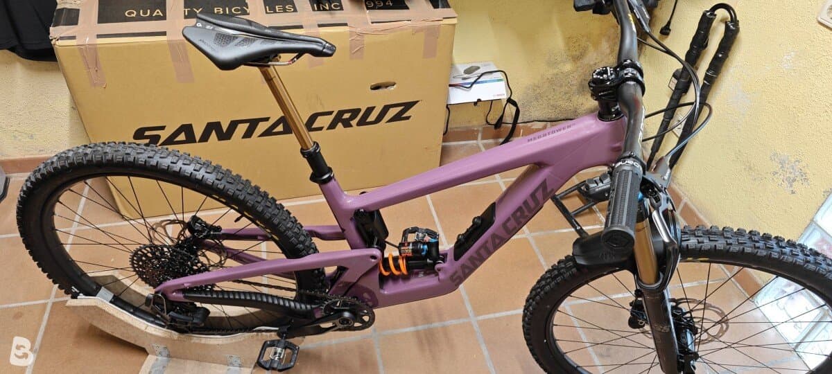 Santa Cruz MEGATOWER X0 AXS RSV Coil / Carbon CC 2024