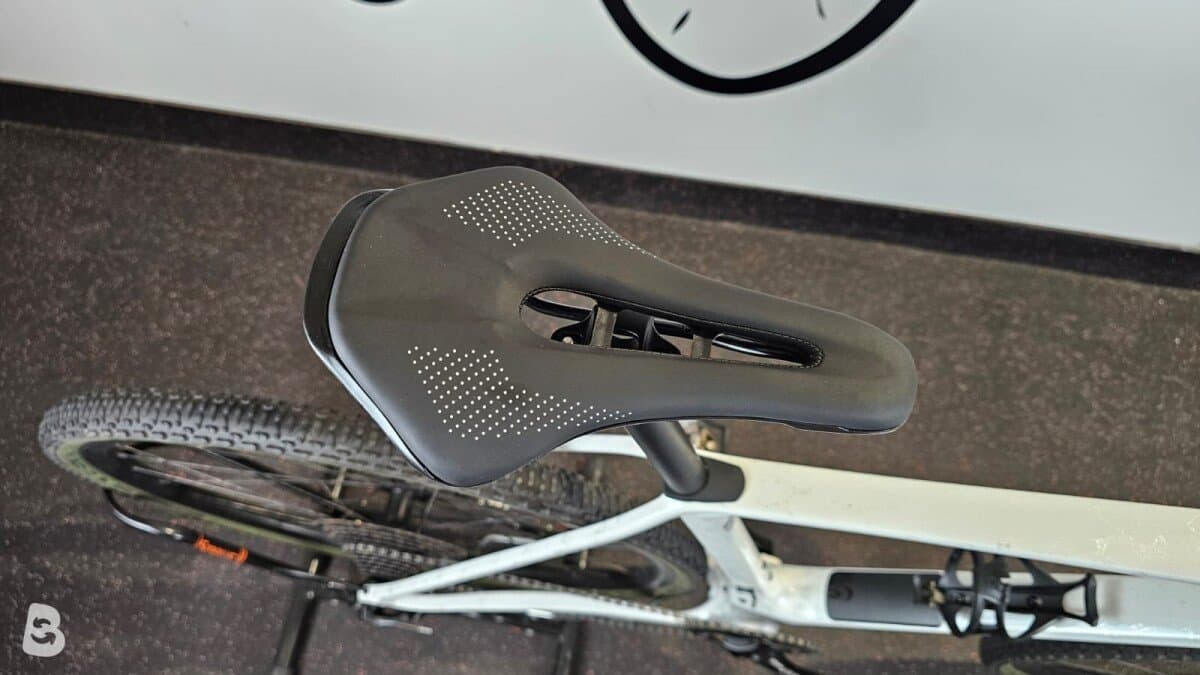 ICAN G9 gravel disc 2025