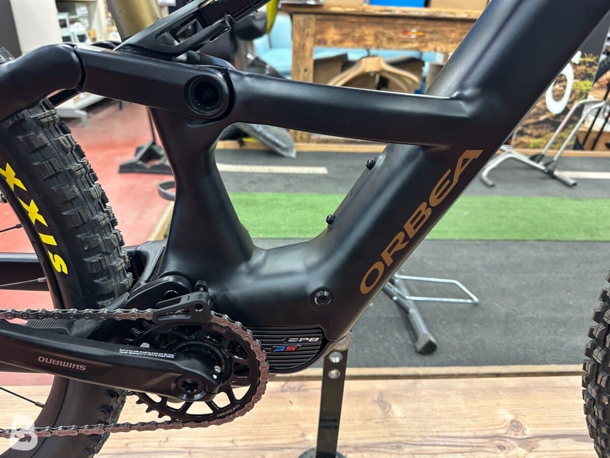Orbea RISE LT H10 2026 tg M 630wh nuova + magg FOX FLOAT X Performance 2026