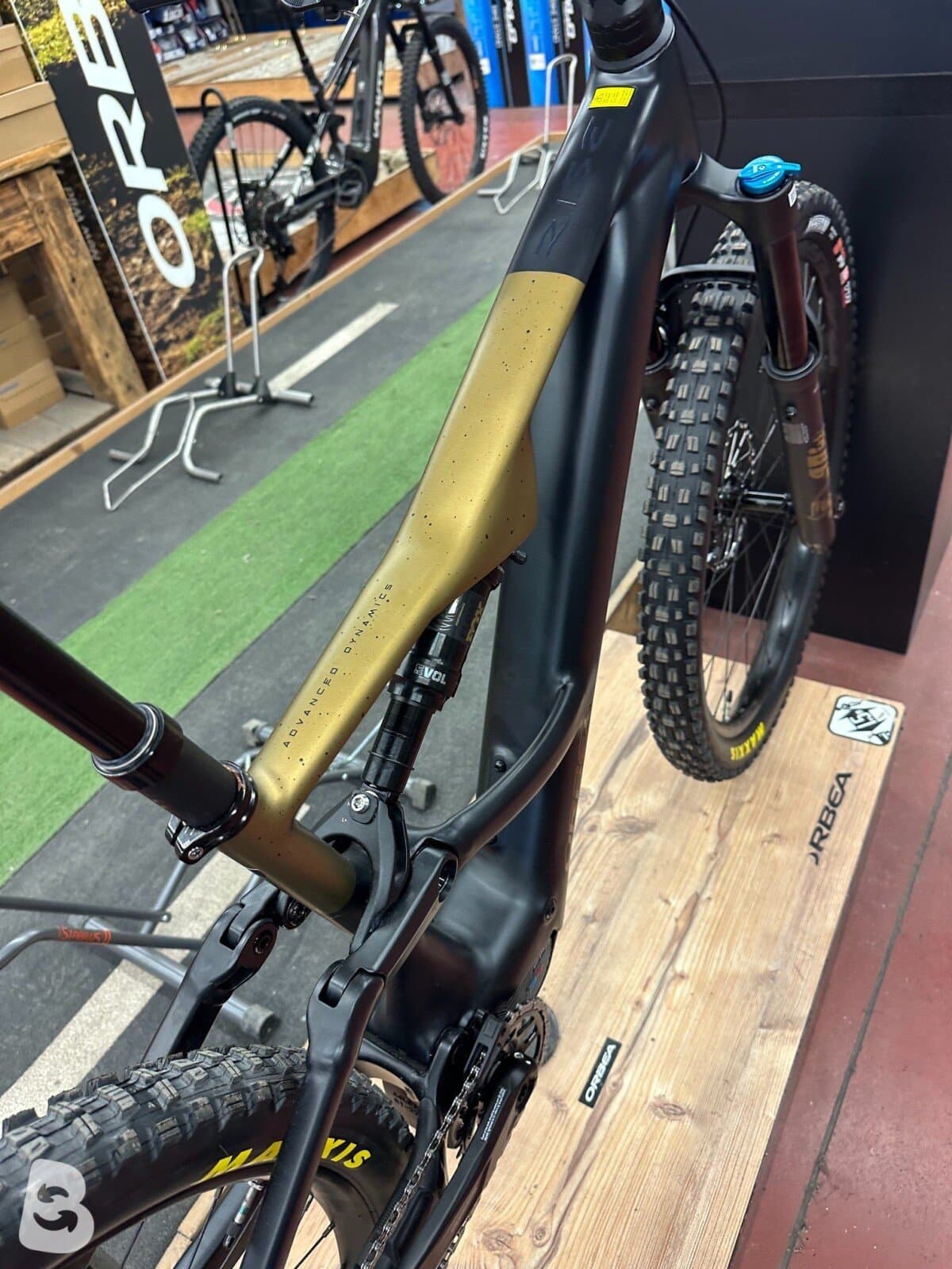 Orbea RISE LT H10 2026 tg M 630wh nuova + magg FOX FLOAT X Performance 2026