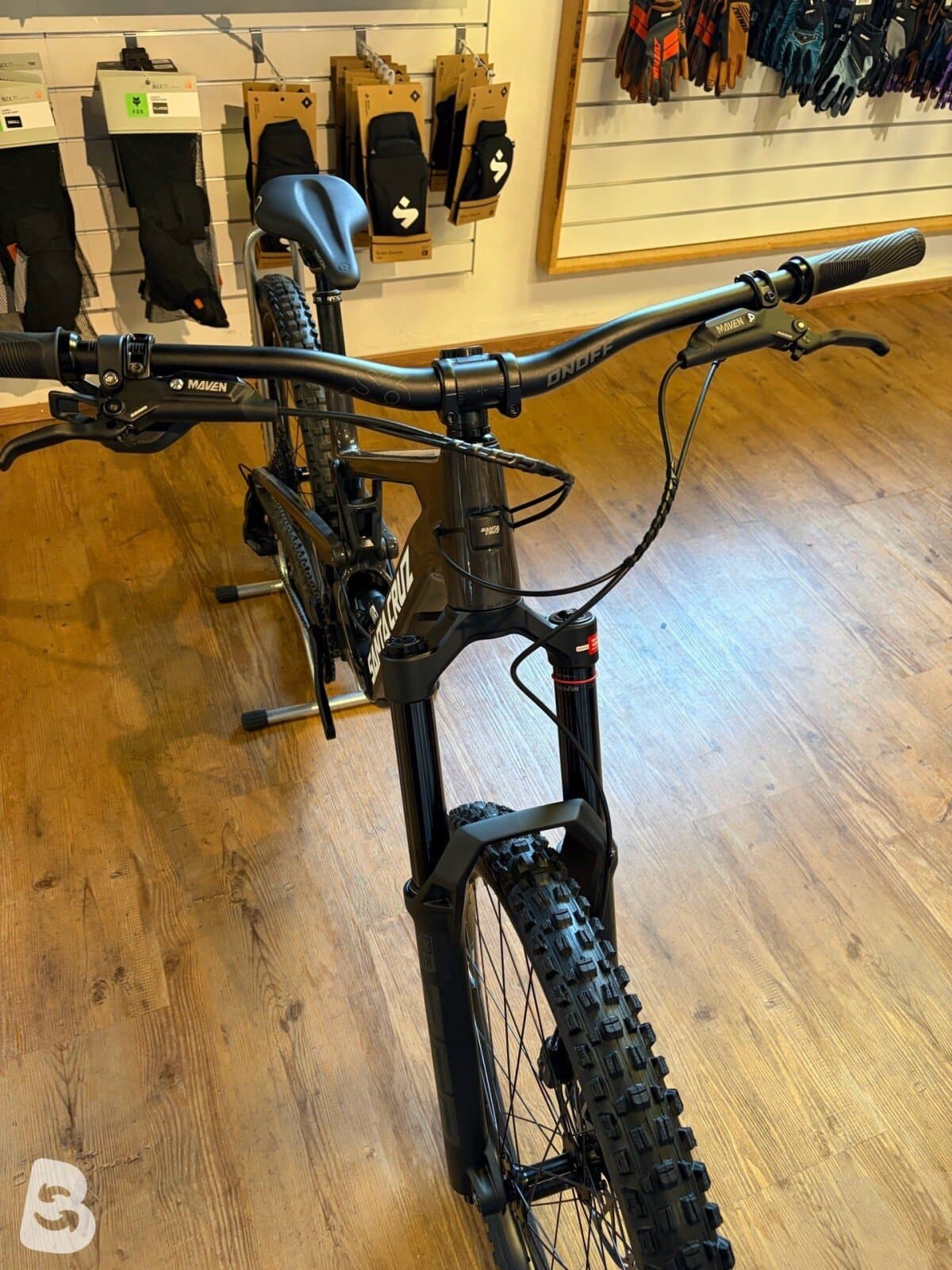 Santa Cruz Bronson 2025
