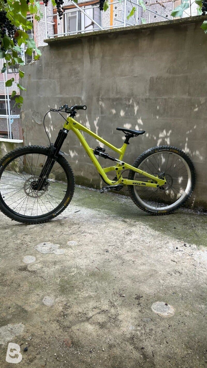YT Industries Capra CORE 1 MX 2025