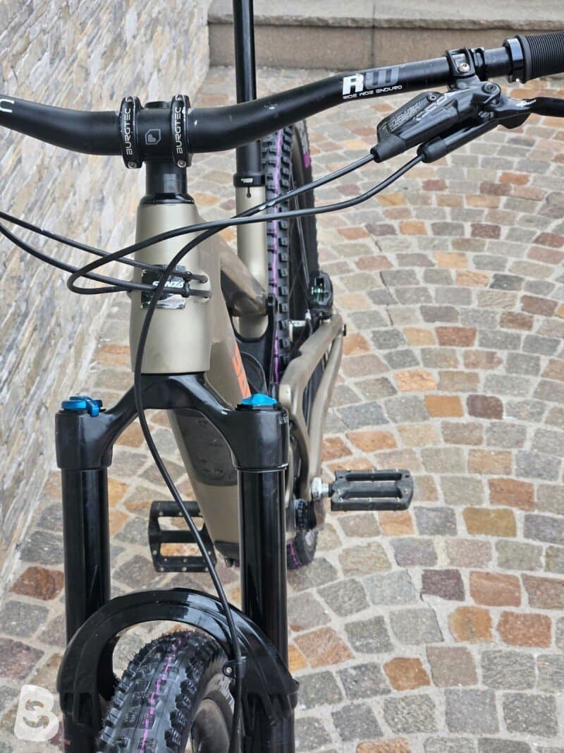 Santa Cruz MEGATOWER S / Carbon C 2023