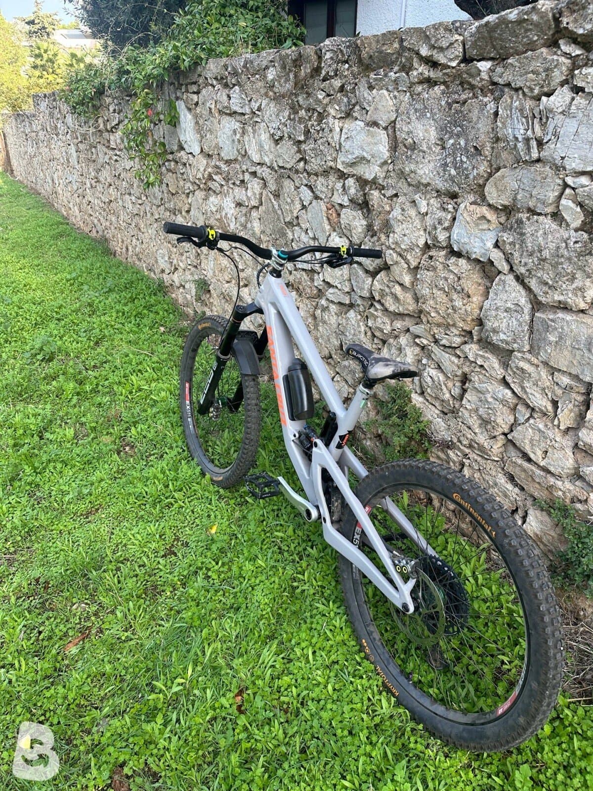 Santa Cruz Nomad 6 C 2025
