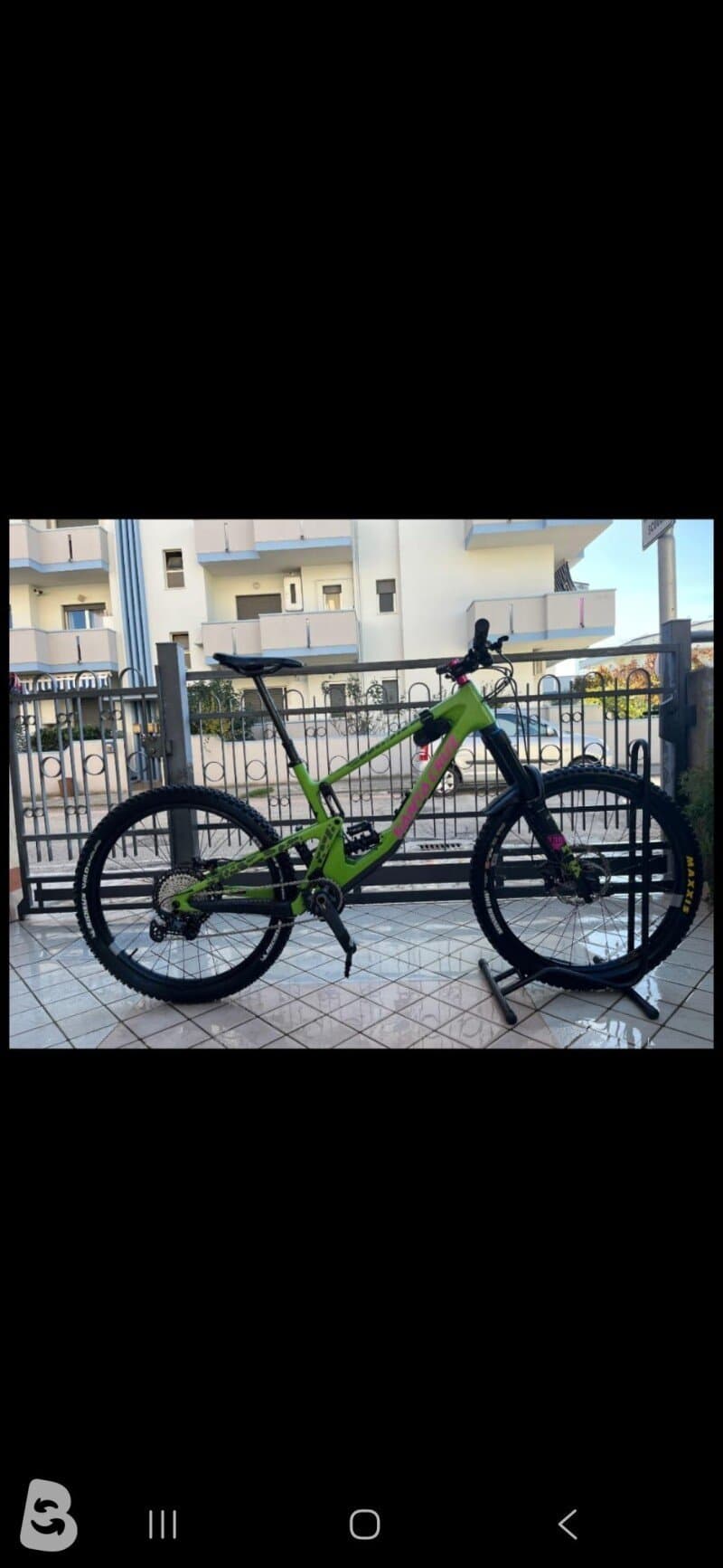 Santa Cruz Nomad Carbon C 27,5 2021