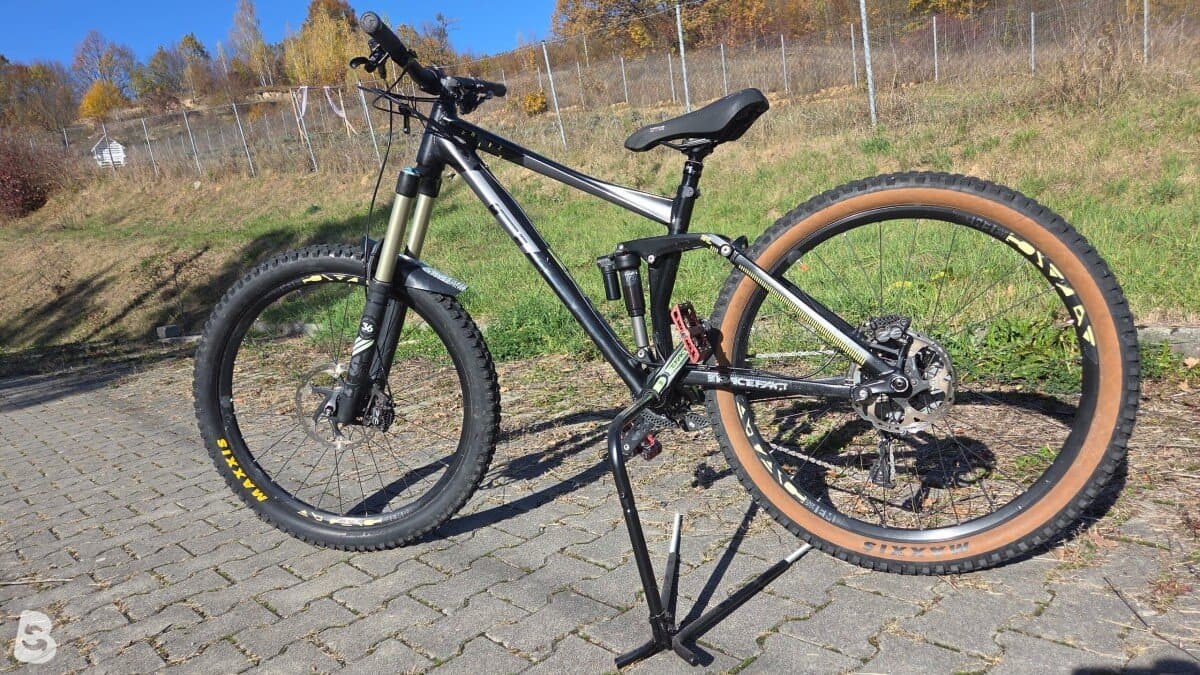 Cube FRITZZ 180 HPA Race 27.5 2016