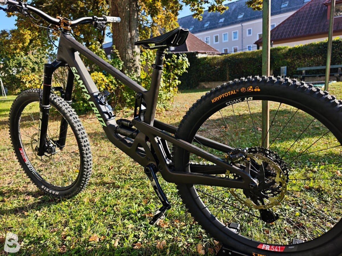 Santa Cruz Nomad 7 CC 2027