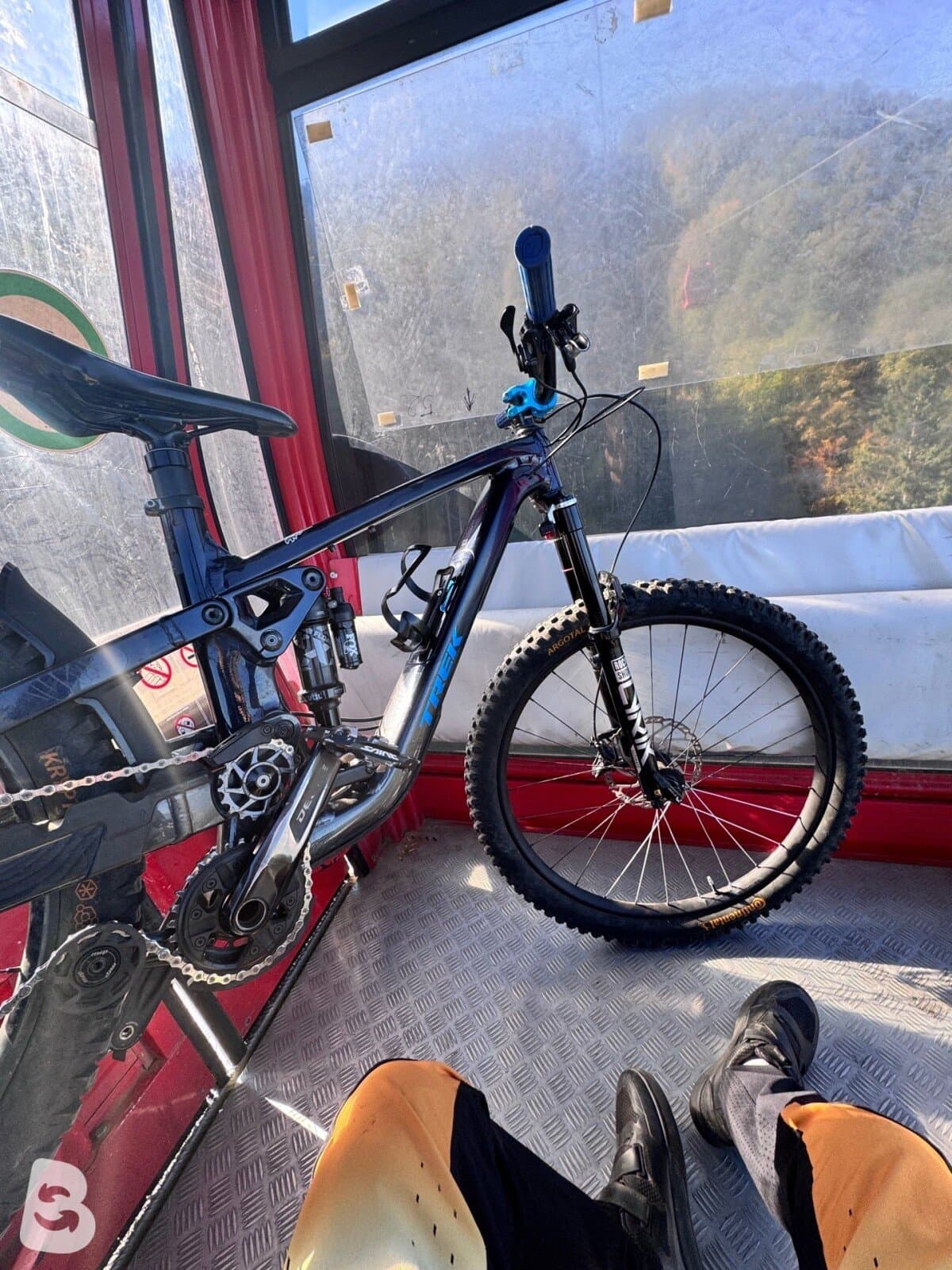 Trek Slash 8 Gen 6 2025