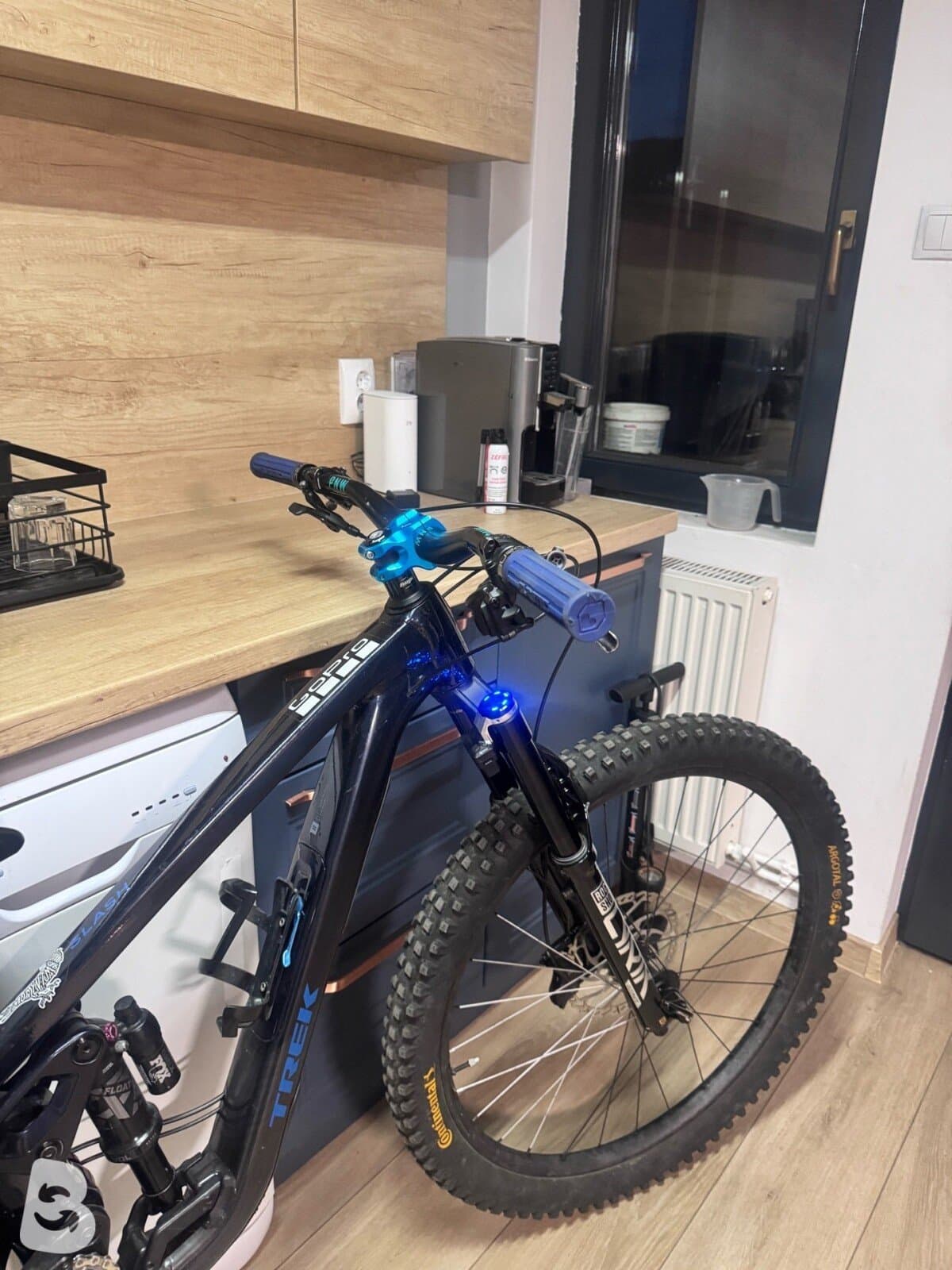 Trek Slash 8 Gen 6 2025