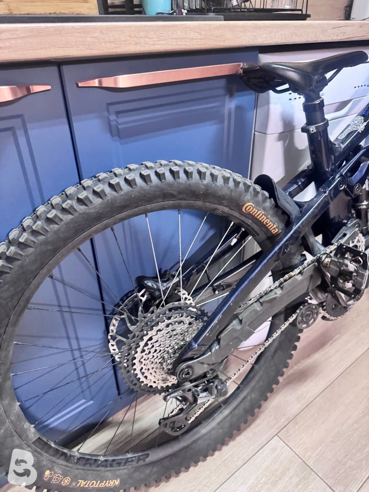 Trek Slash 8 Gen 6 2025