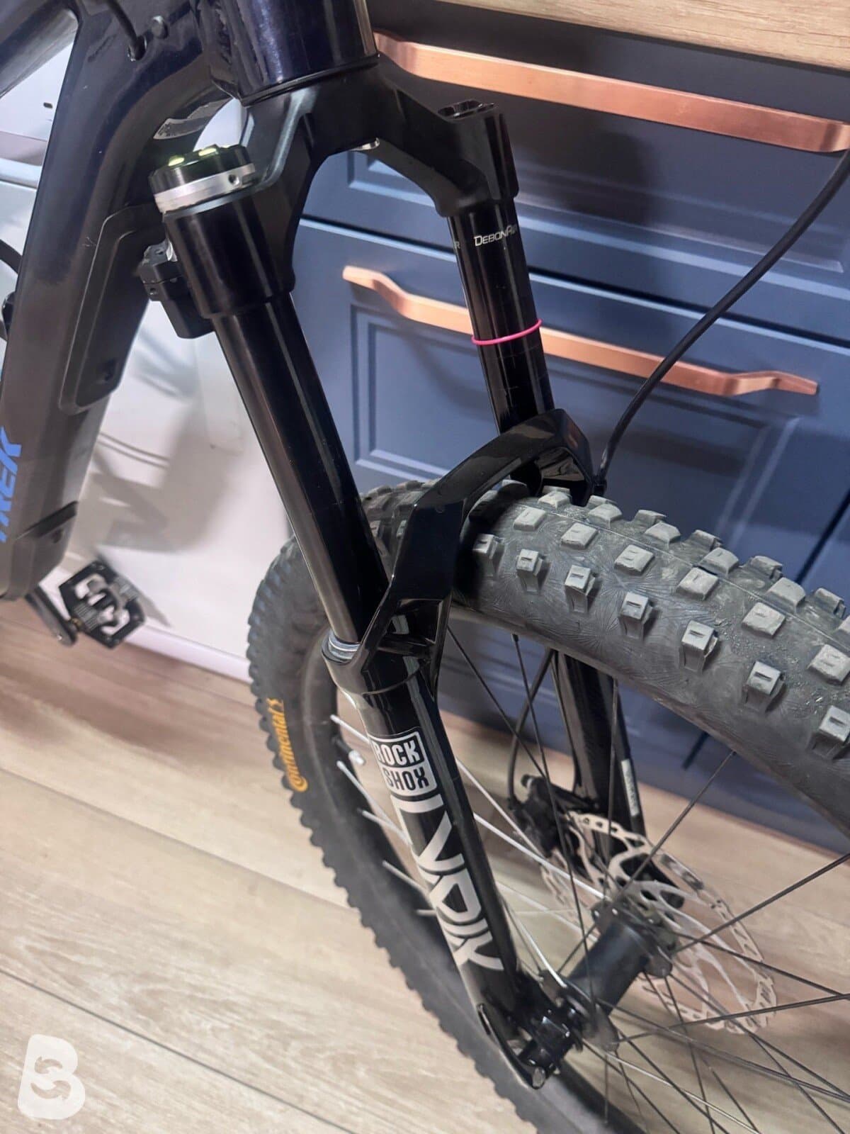Trek Slash 8 Gen 6 2025