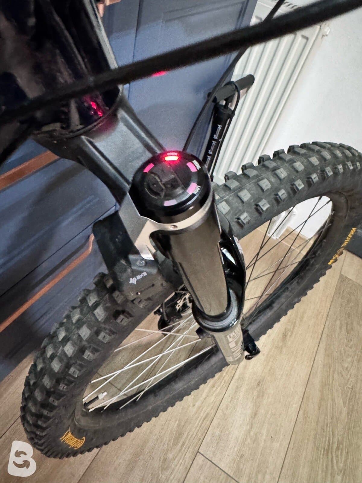 Trek Slash 8 Gen 6 2025