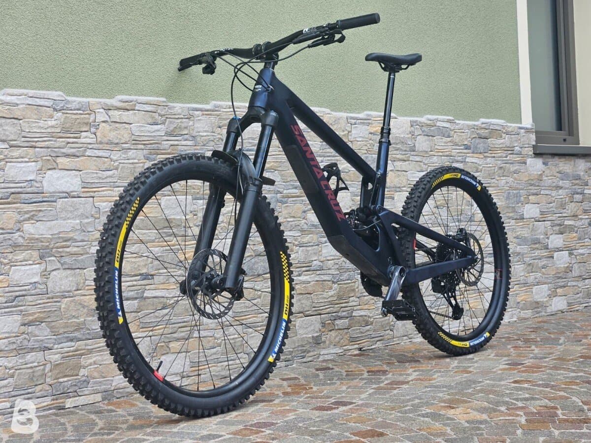 Santa Cruz NOMAD S / Carbon C 2024