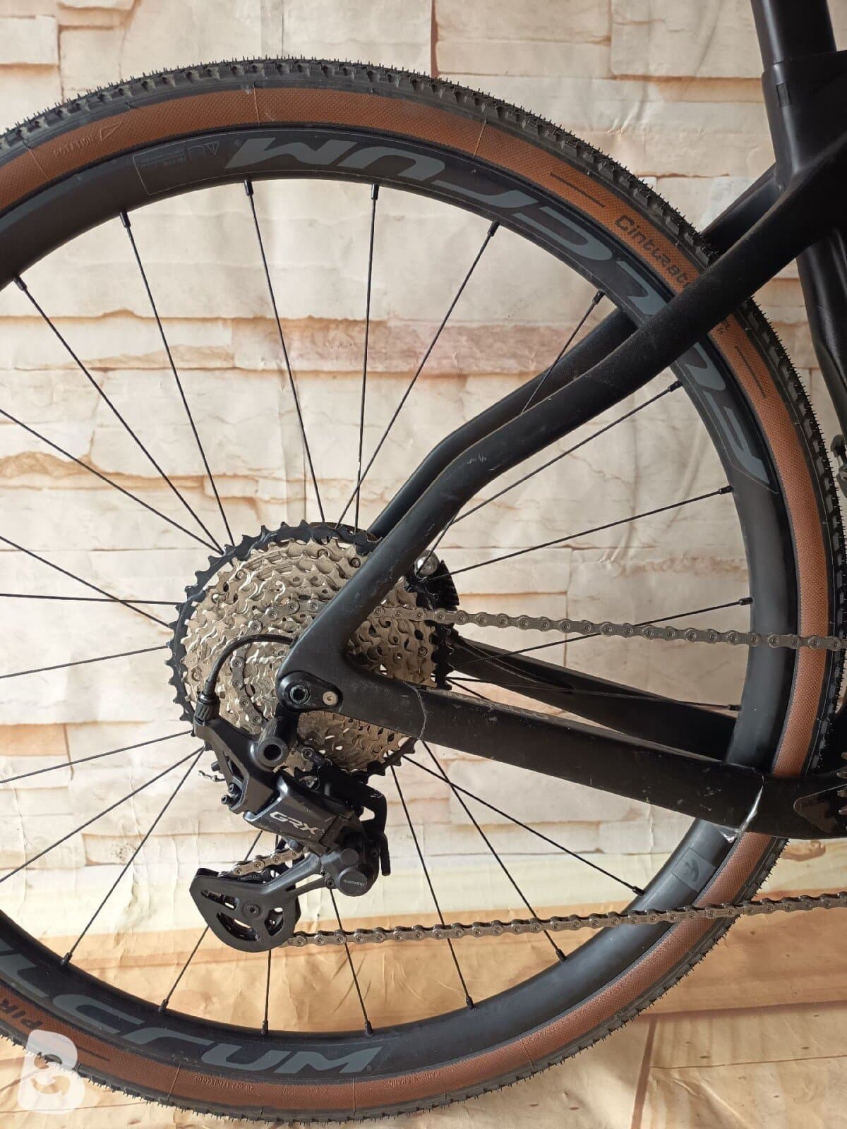 Pinarello Grevil GRX 2022