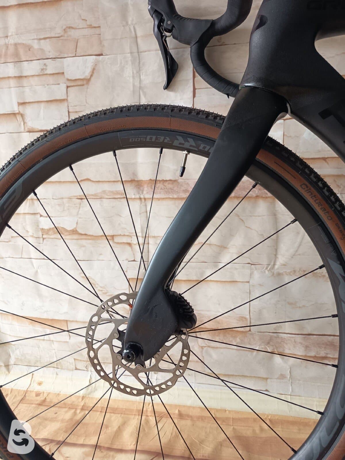 Pinarello Grevil GRX 2022
