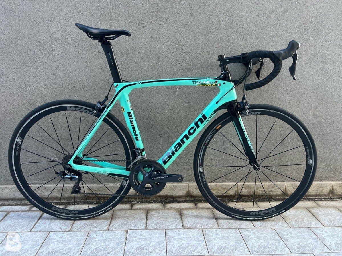 Bianchi Oltre XR3 Ultegra 2021
