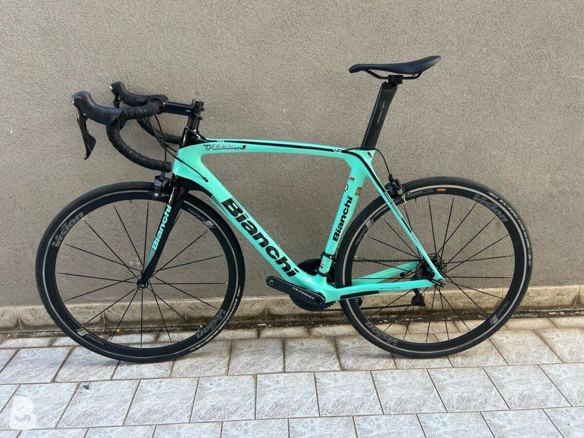 Bianchi Oltre XR3 Ultegra 2021