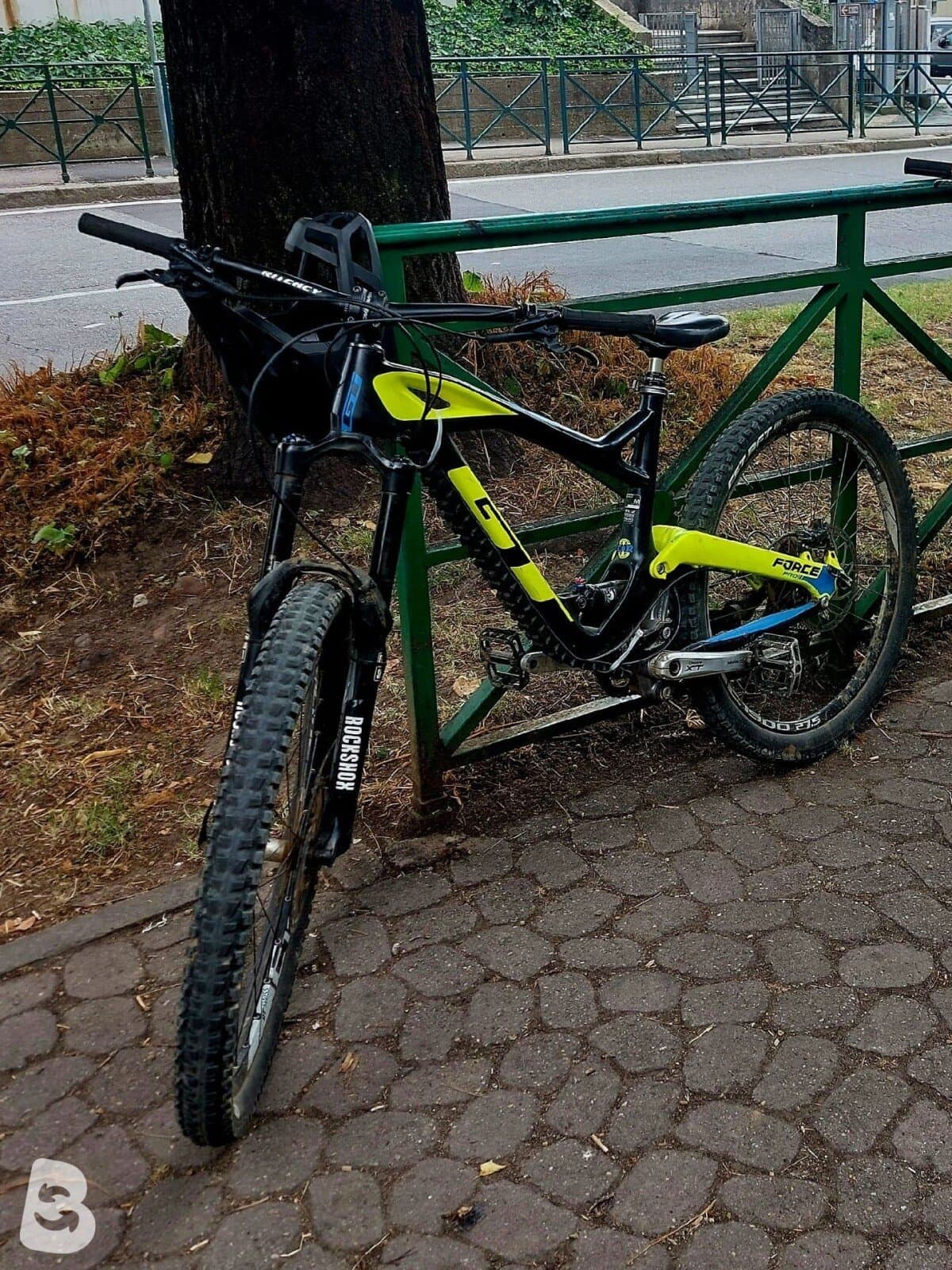 GT Force Carbon Pro 2019