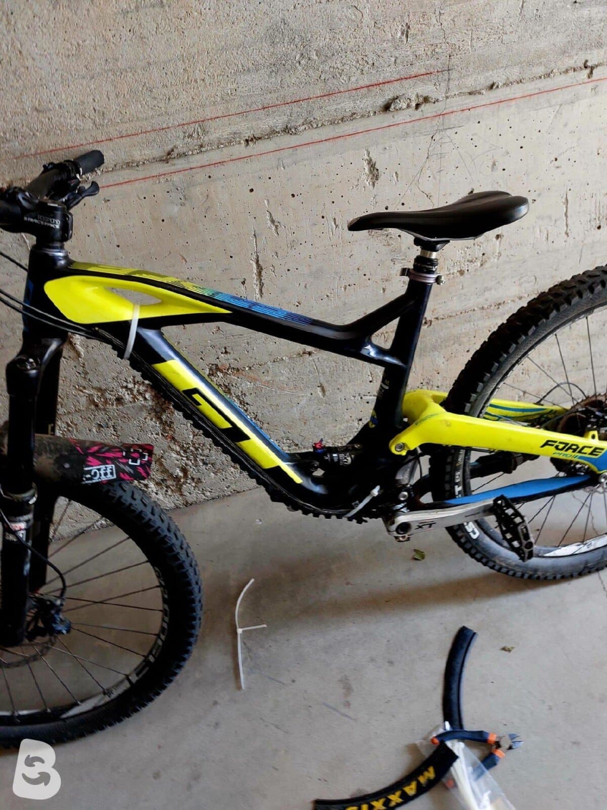 GT Force Carbon Pro 2019