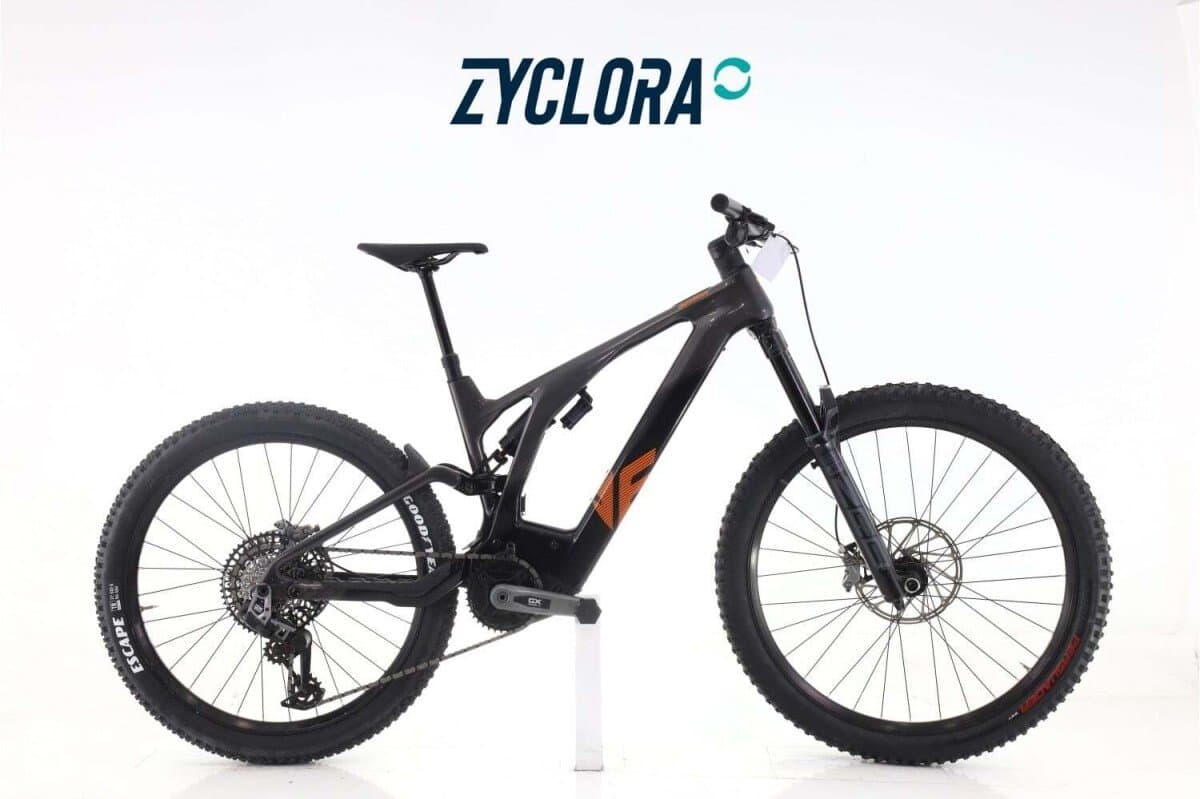 Berria Stratos 8.1 GX AXS 2025