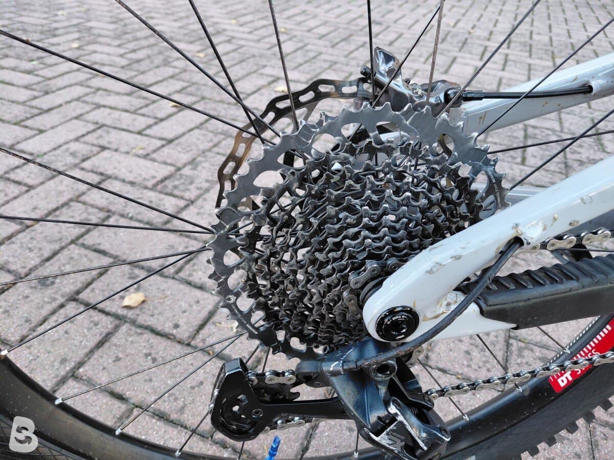 Santa Cruz NOMAD 6 C KIT S 2023
